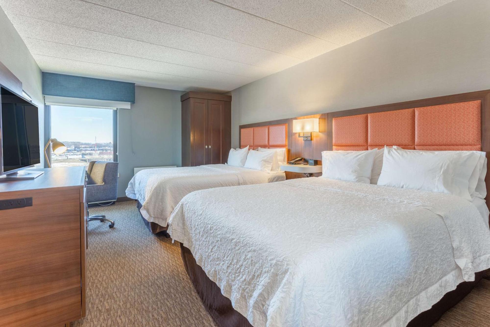 Hampton Inn Madison East Towne Mall Area Exterior foto