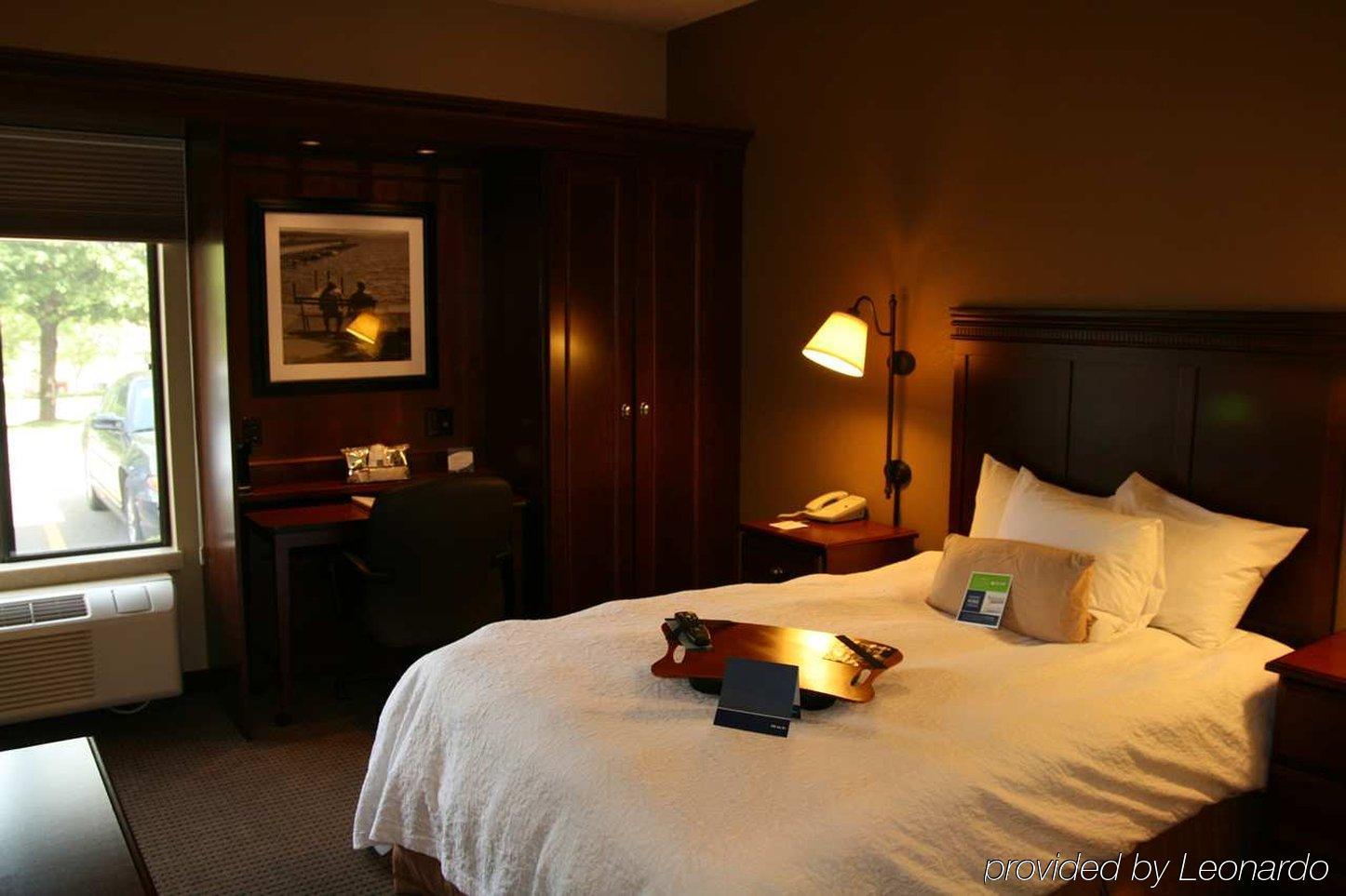 Hampton Inn Madison East Towne Mall Area Habitación foto